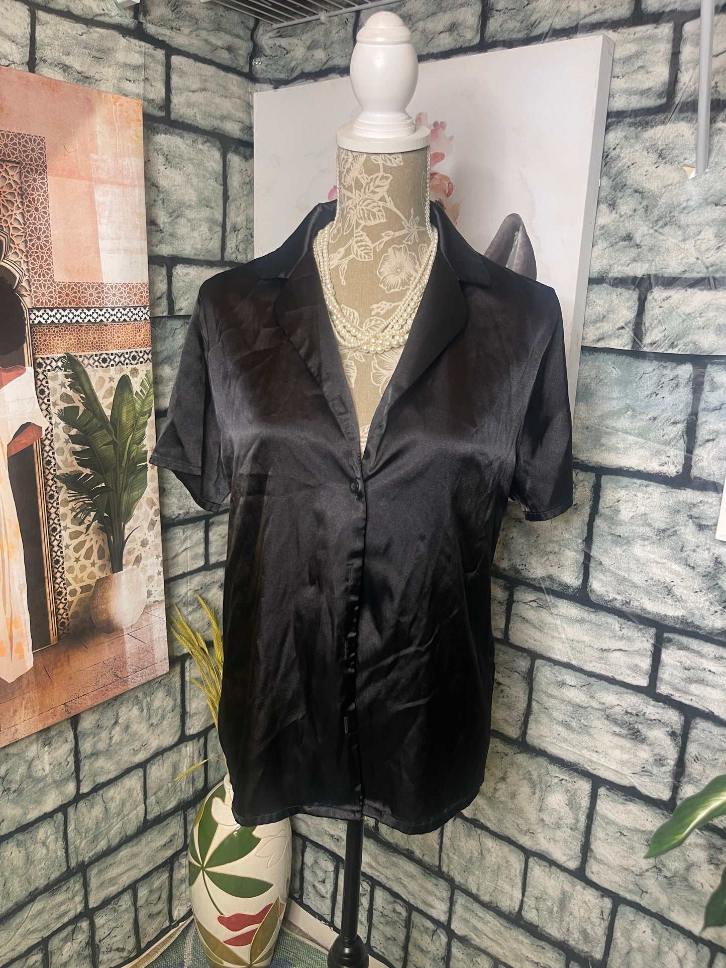 Ekouaer Black Button Blouse Women sz Medium