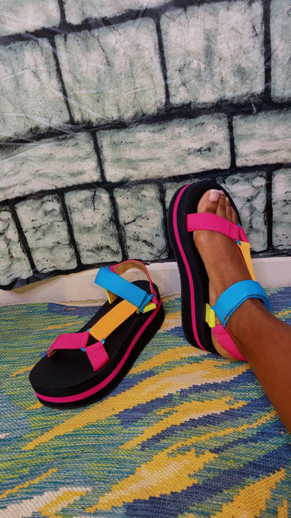 Wild Fable Colorful Platform Sandals Women sz 9