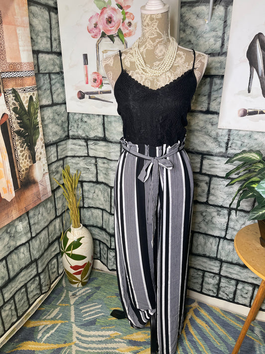 Almost Famous Black White Jumpsuit Women sz Medium