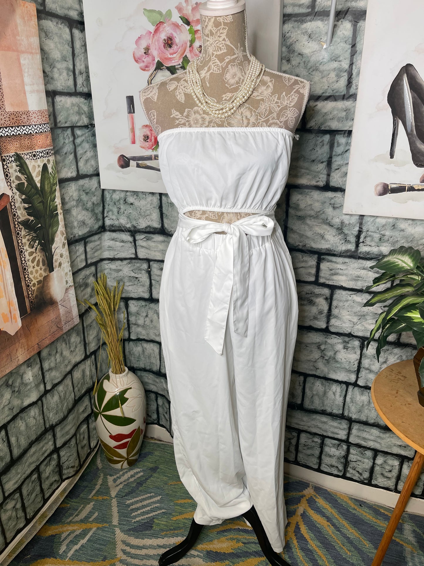 Loveimgs White Jumpsuit Women sz Medium