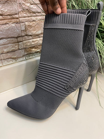 Steve Madden gray heels women sz 9.5