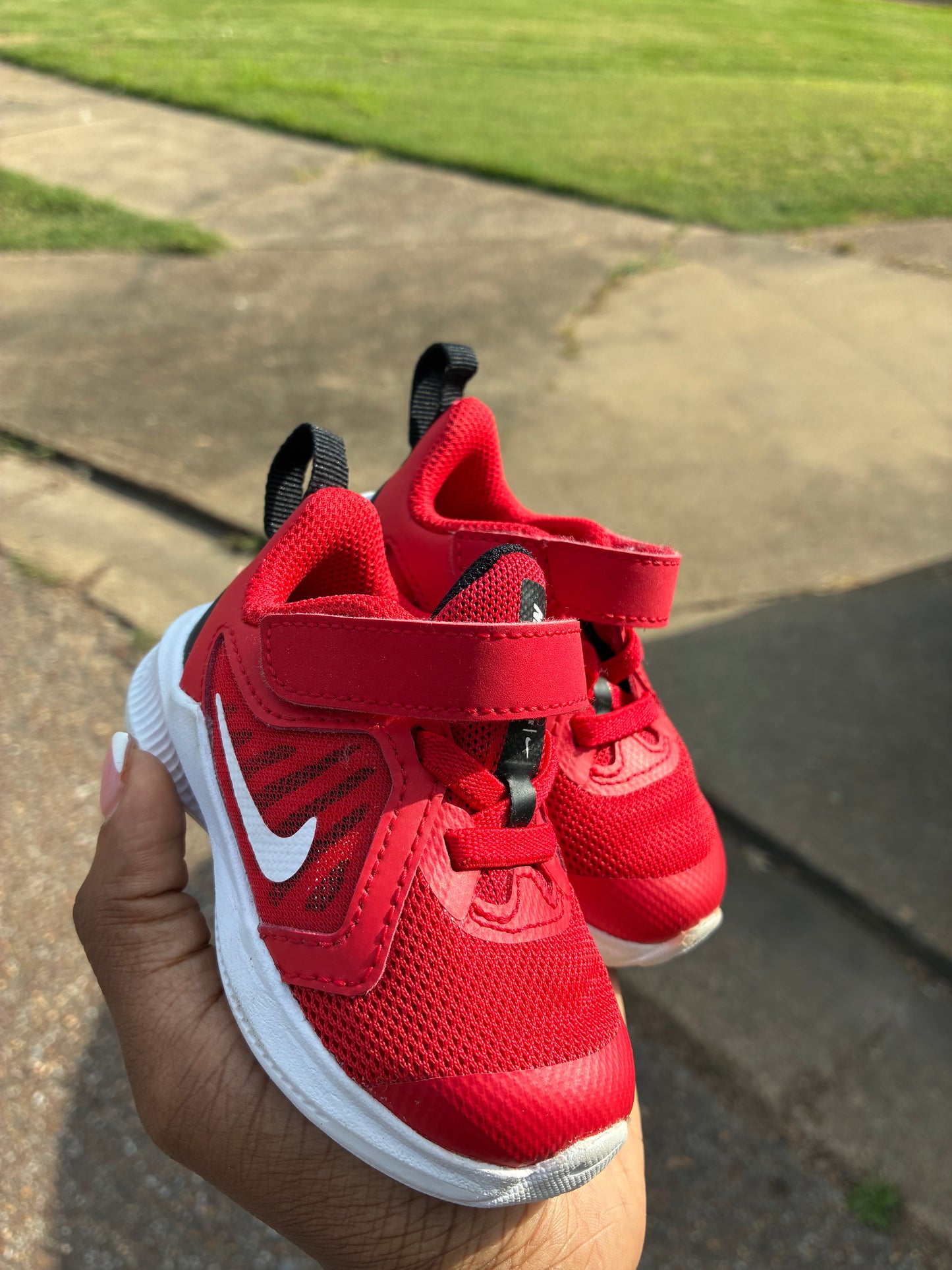 NEW Nike Red White Infant Boys sz 3c