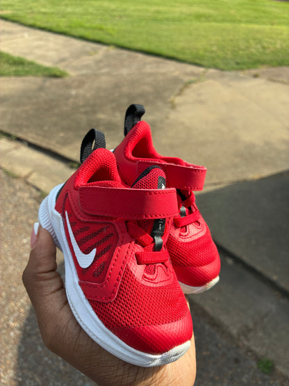 NEW Nike Red White Infant Boys sz 3c