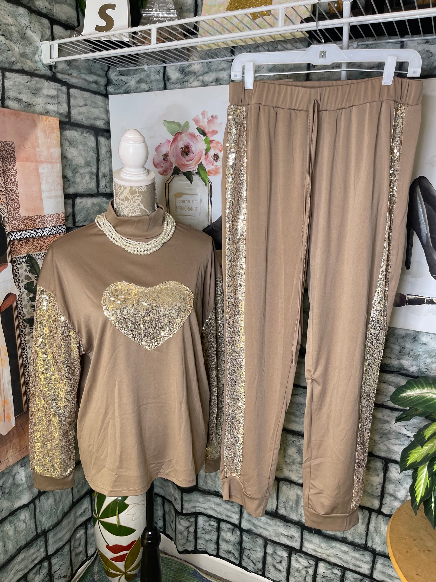 Tan Heart 2 piece Set Women sz XL