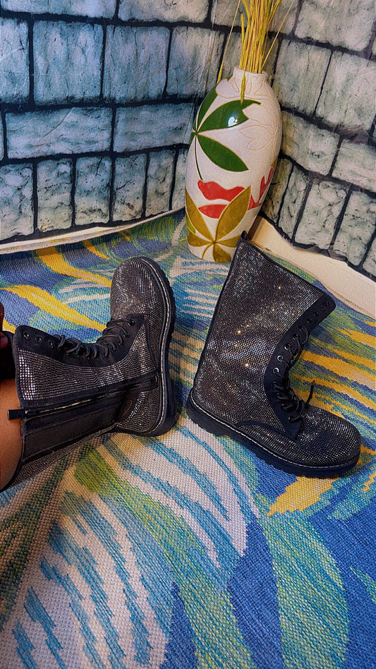 Torrid Black rhinestone boots women sz 9W (can fit a 10)