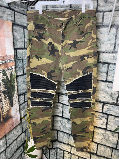 Green Camo Denim Jeans Men sz 36