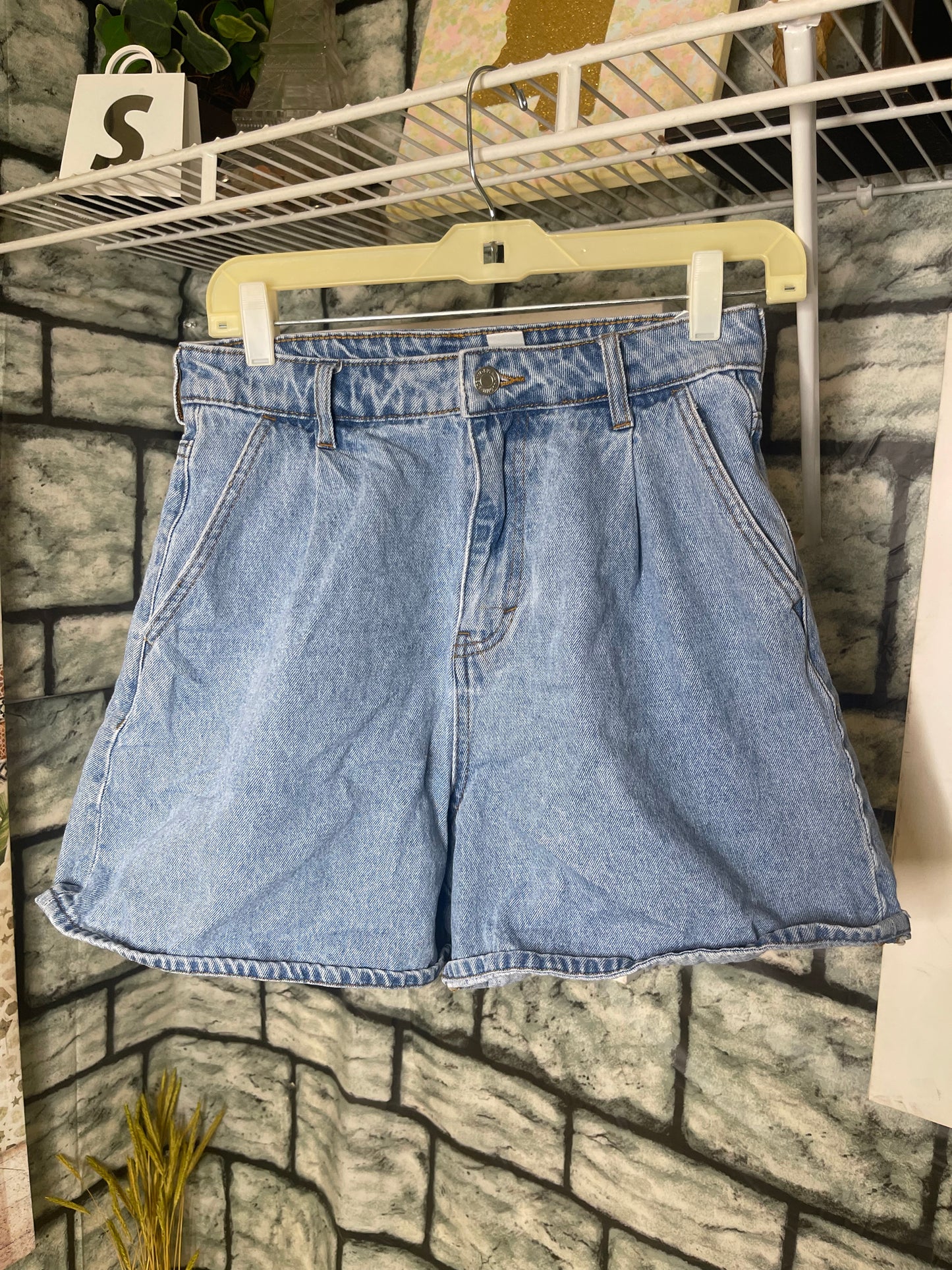 H&M Blue Jean Shorts Women sz 6