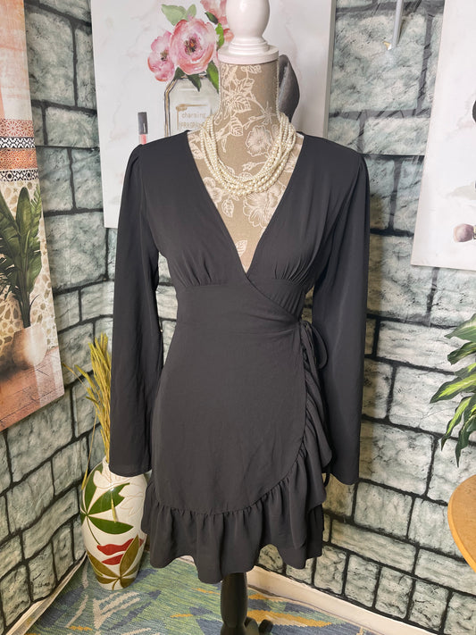 Asos Black Dress Women sz 6