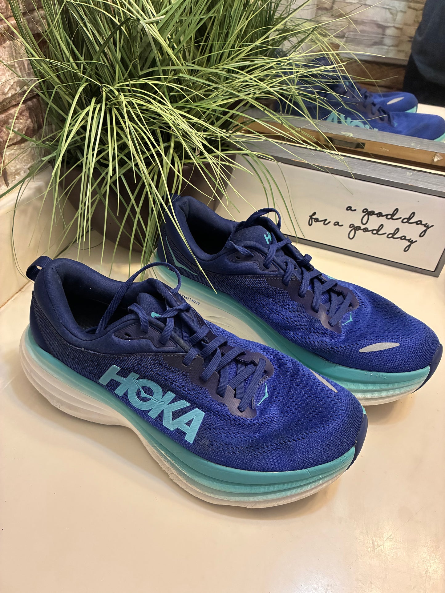 Hoka Blue White Men sz 12B