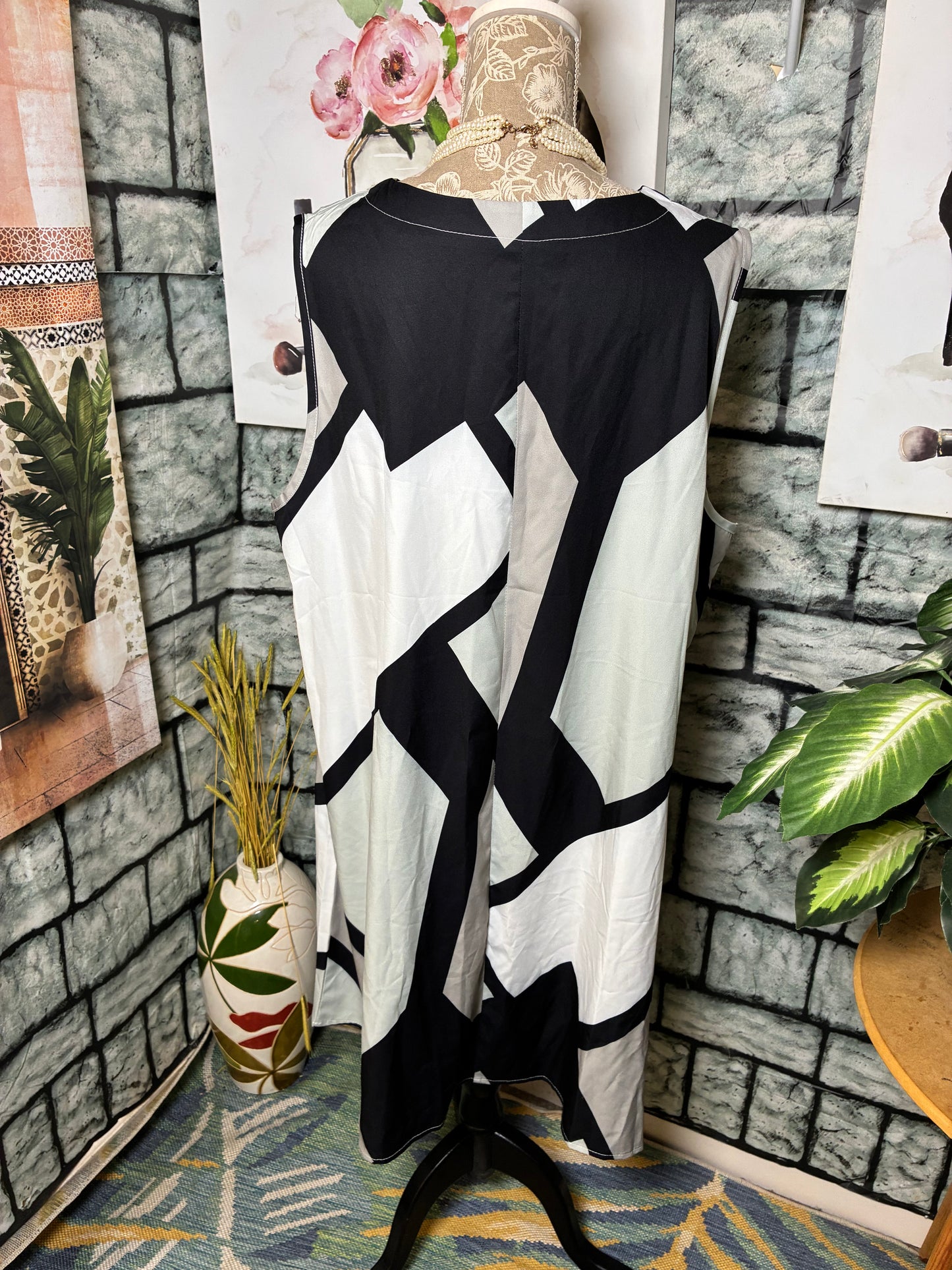 Shein Black Gray Print Dress Women sz 4XL