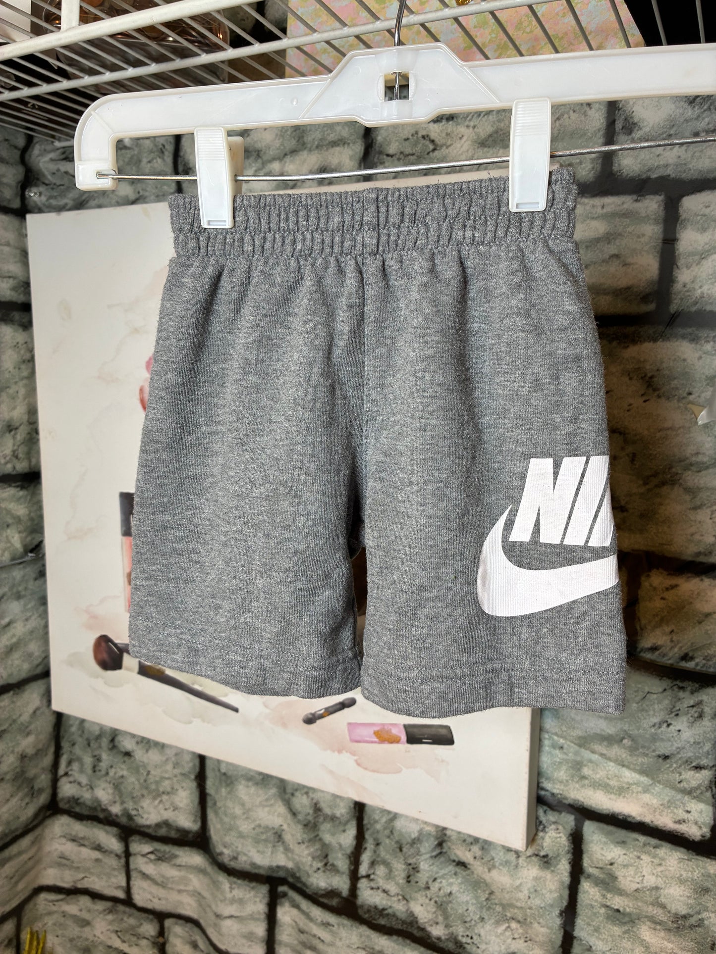 Nike Shorts Gray Boys sz 3T