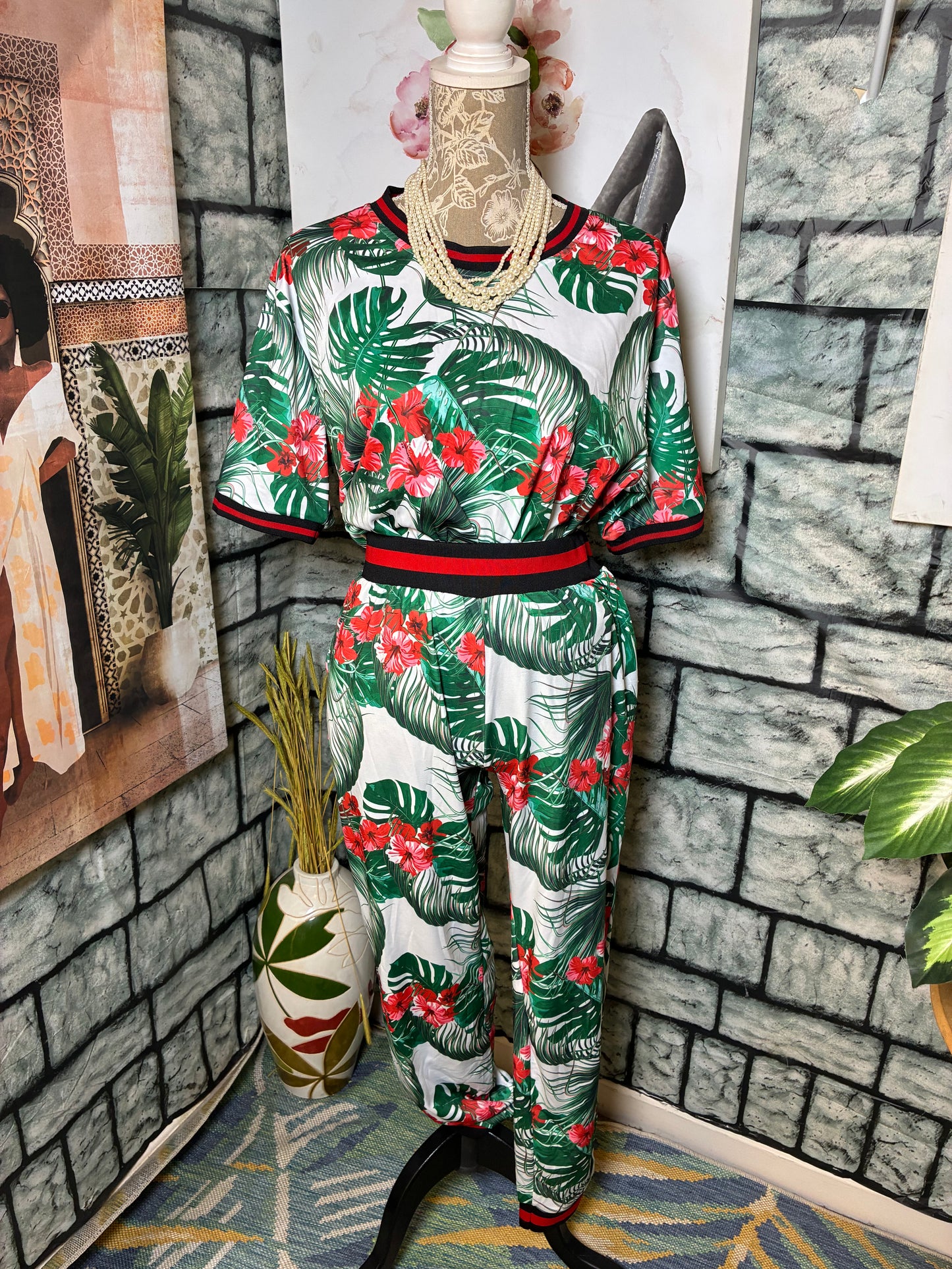 RedFox Green White Red Print Pants Set Women sz Large