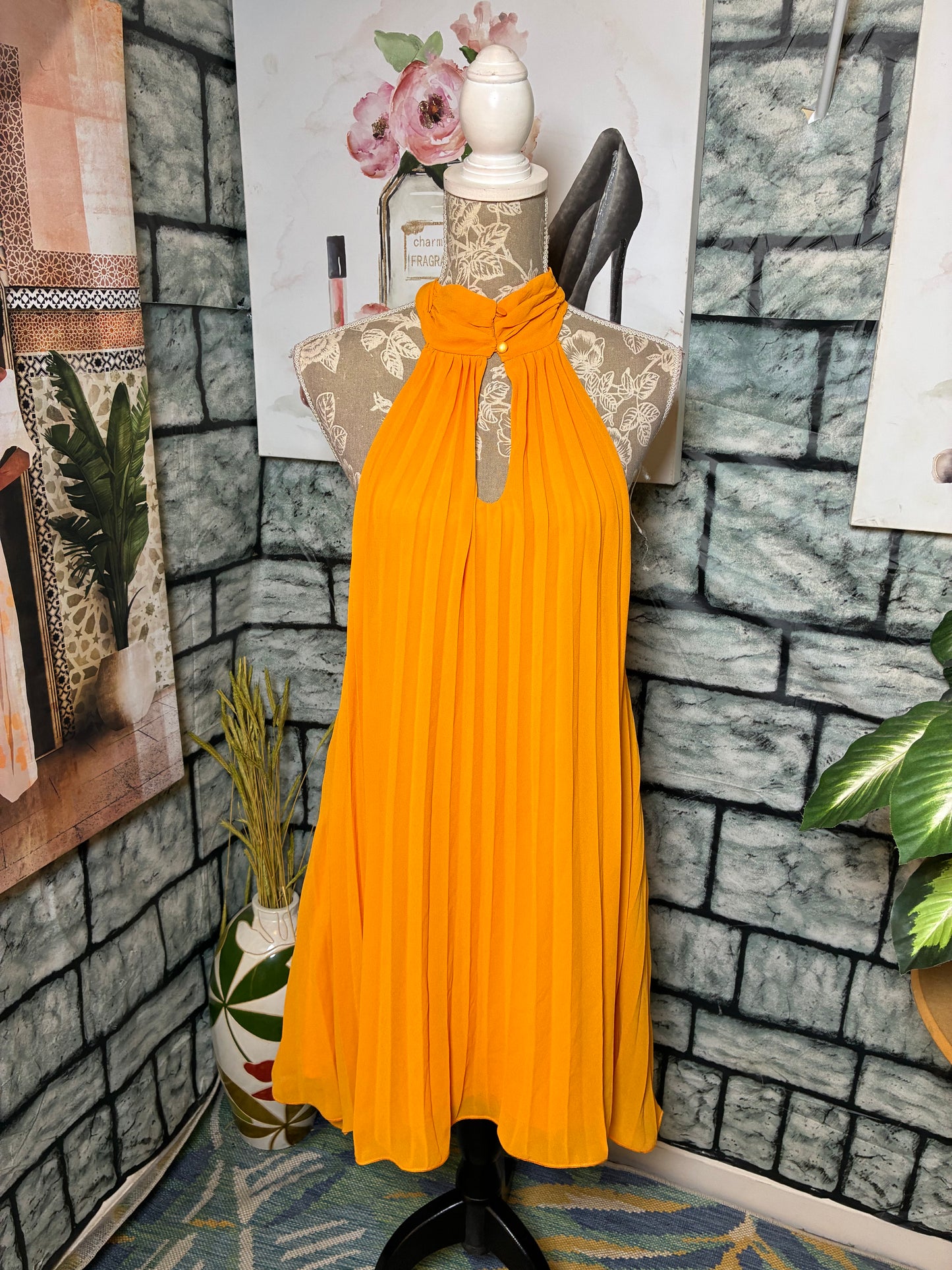 Shein Gold Dress Women sz Medium