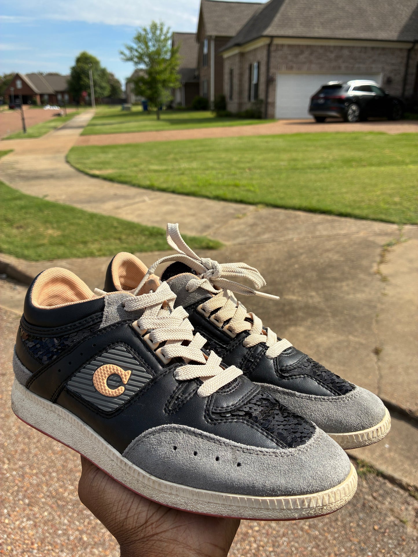 Coach Black Gray Women sz 6
