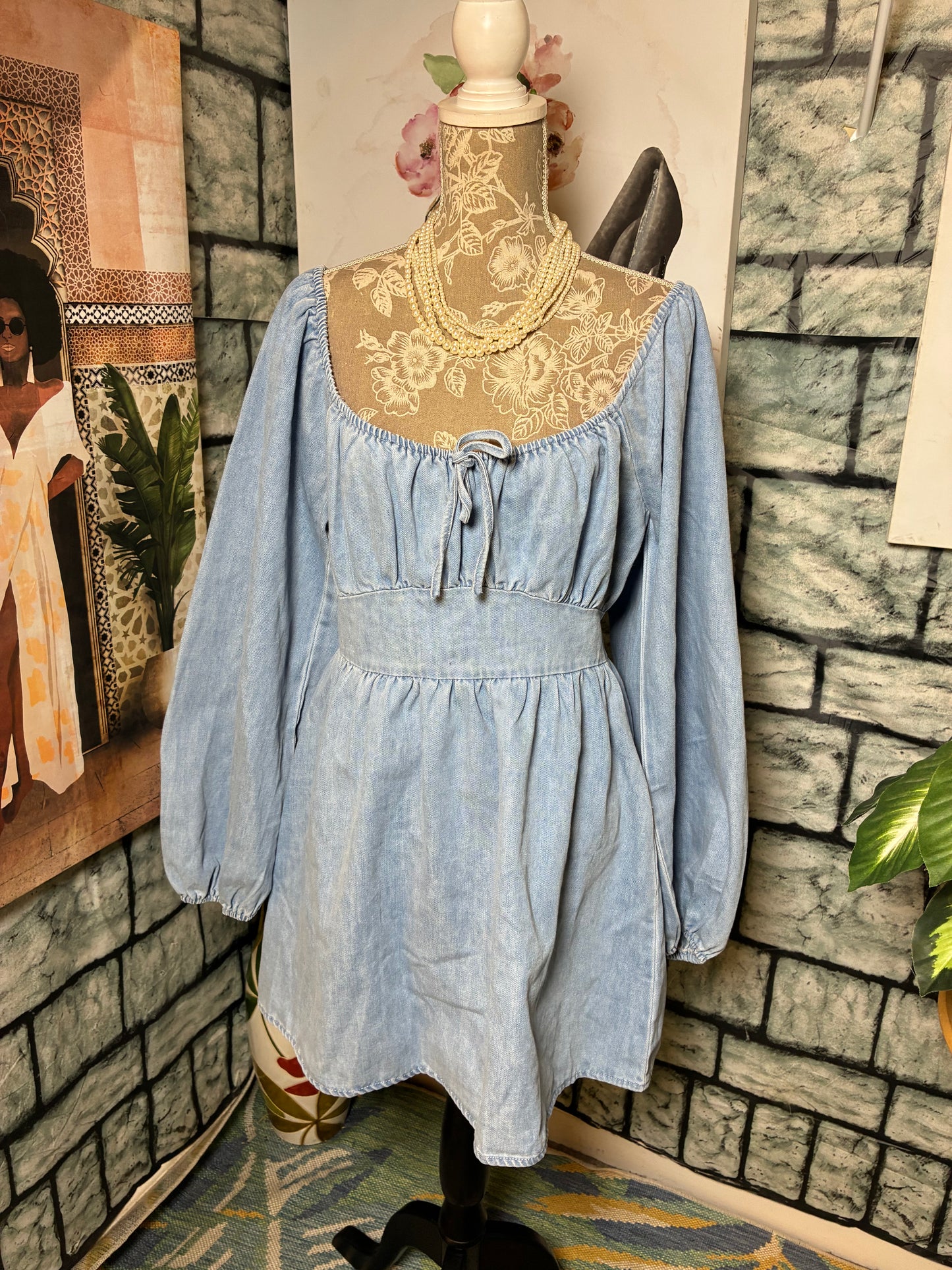 NEW Le Lis Blue Denim Dress Women sz Large