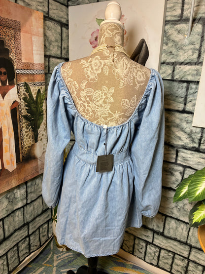 NEW Le Lis Blue Denim Dress Women sz Large