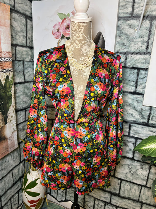Boohoo Black Floral Romper Women sz 6