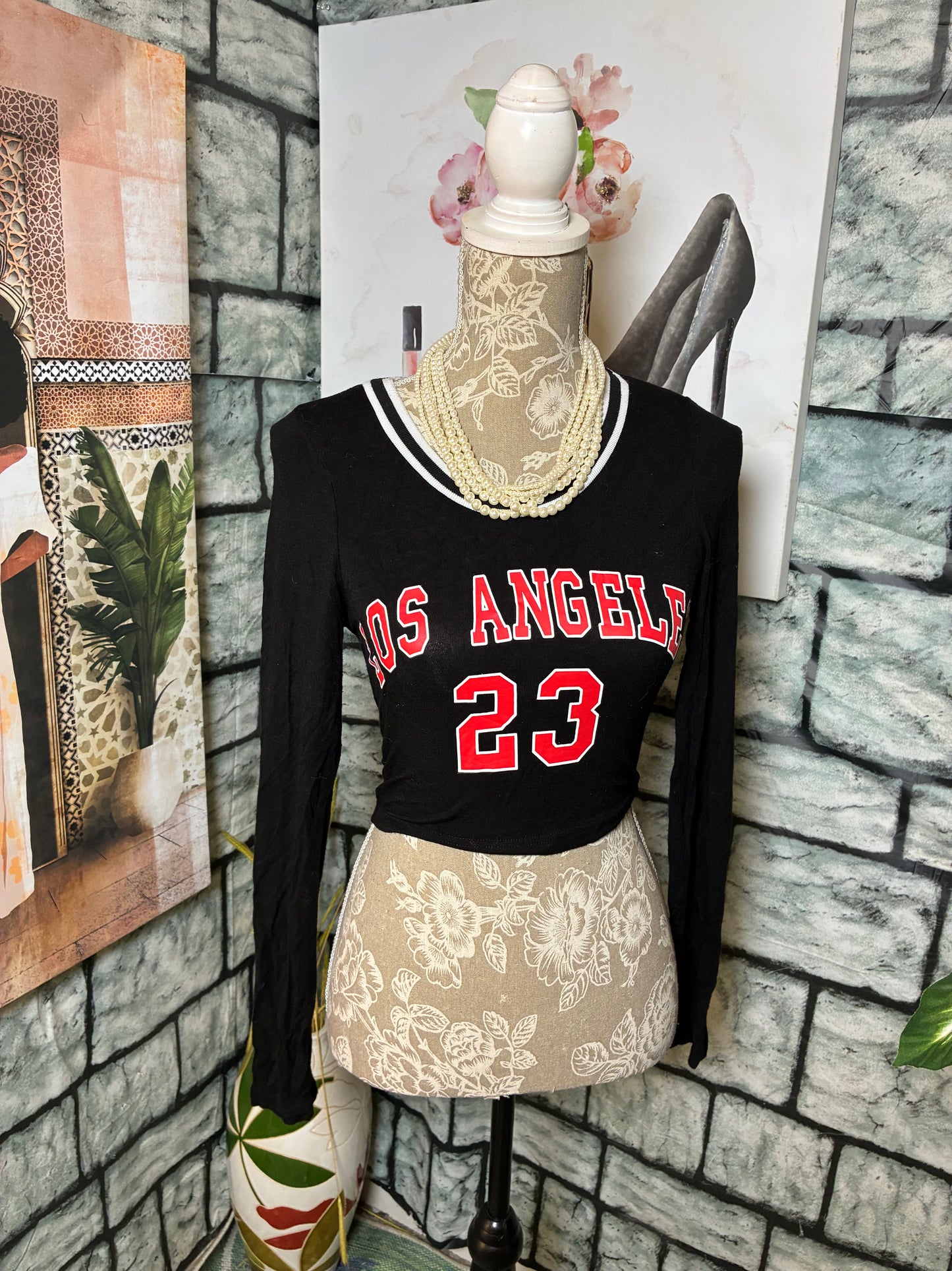 Shein Black Red “Los Angeles” Shirt Women sz Small
