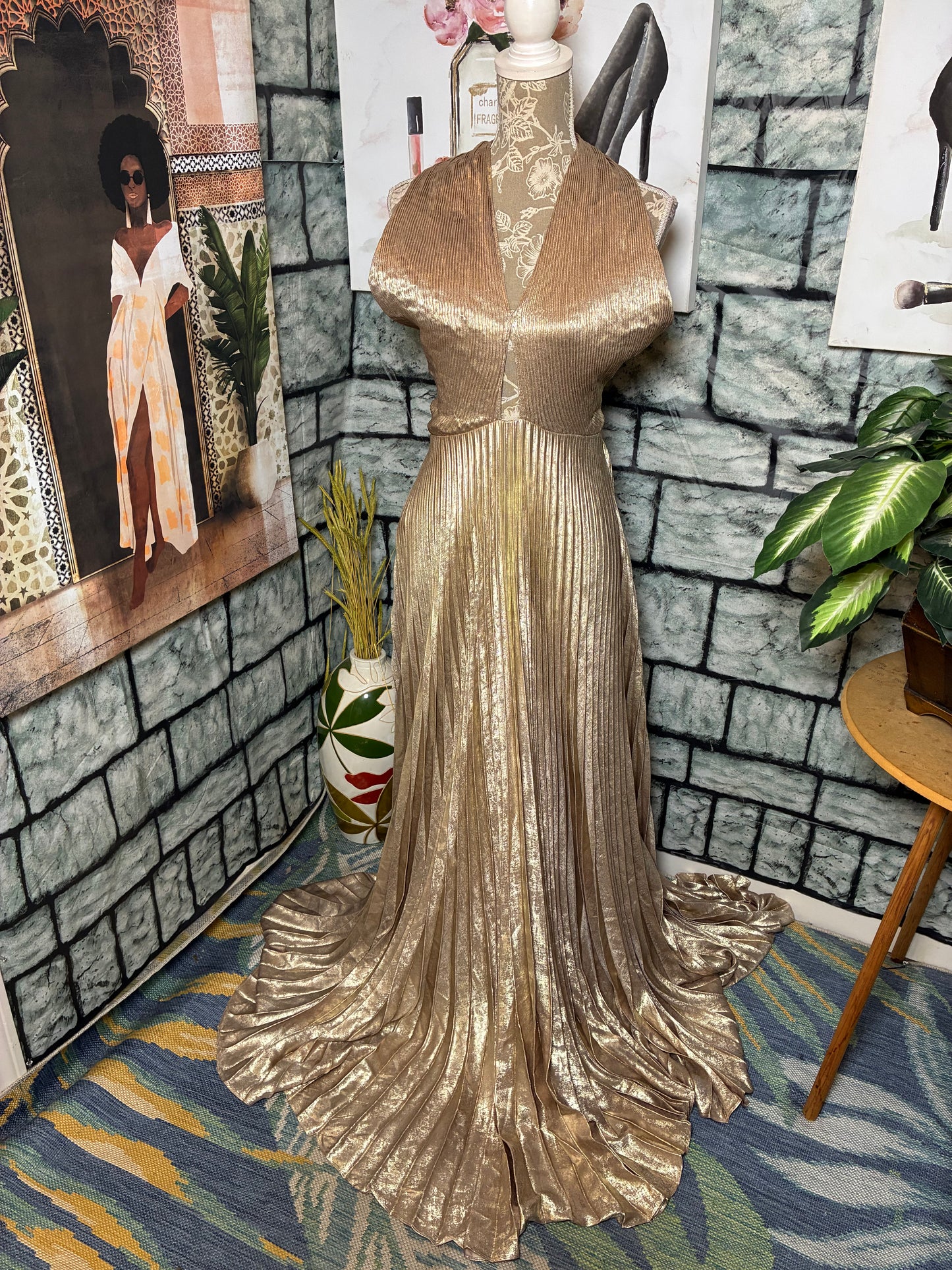 NEW LuxLux Tanish Gold Dress Women sz Large