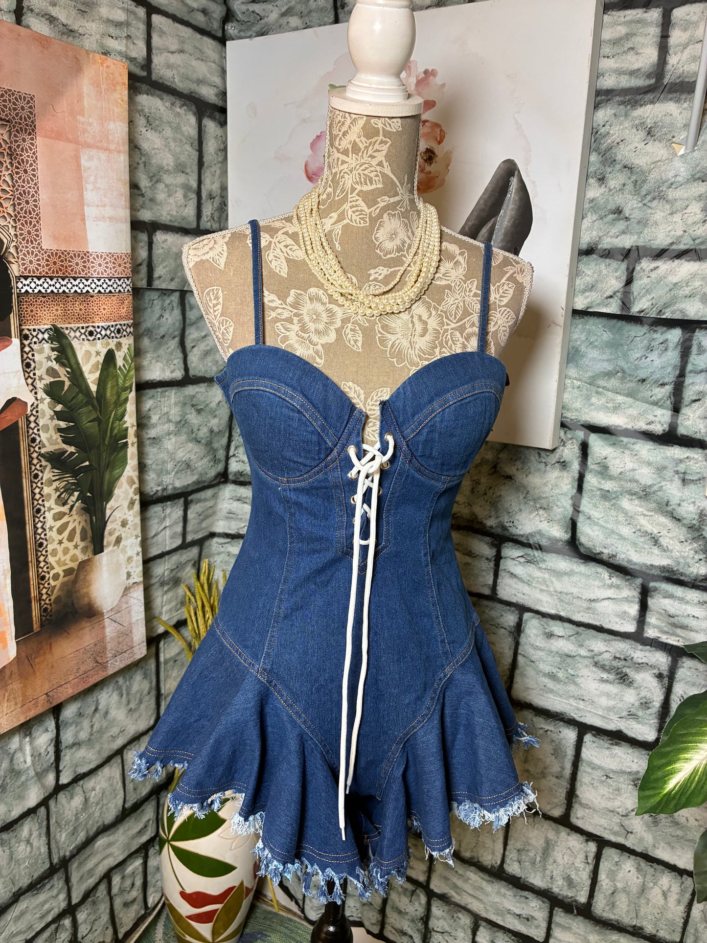 JW Signature Blue Denim Romper Women sz Medium