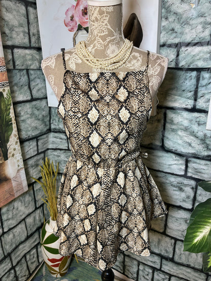 Fashion Nova Brown Print Romper Women sz XS