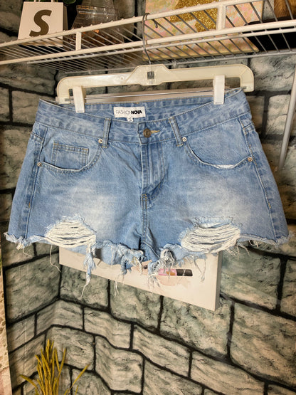 Fashion Nova Blue Denim Shorts Women sz 7