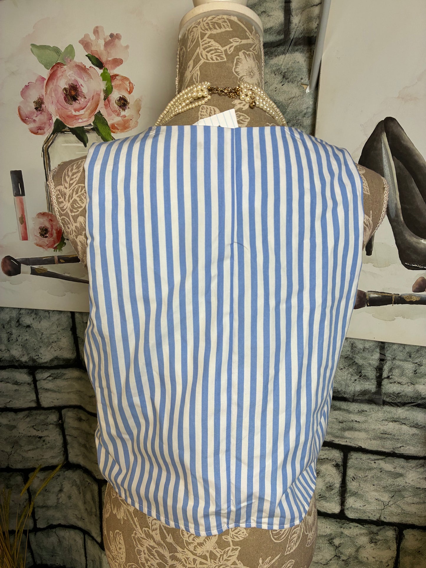New Look Blue White Blouse Women sz Medium