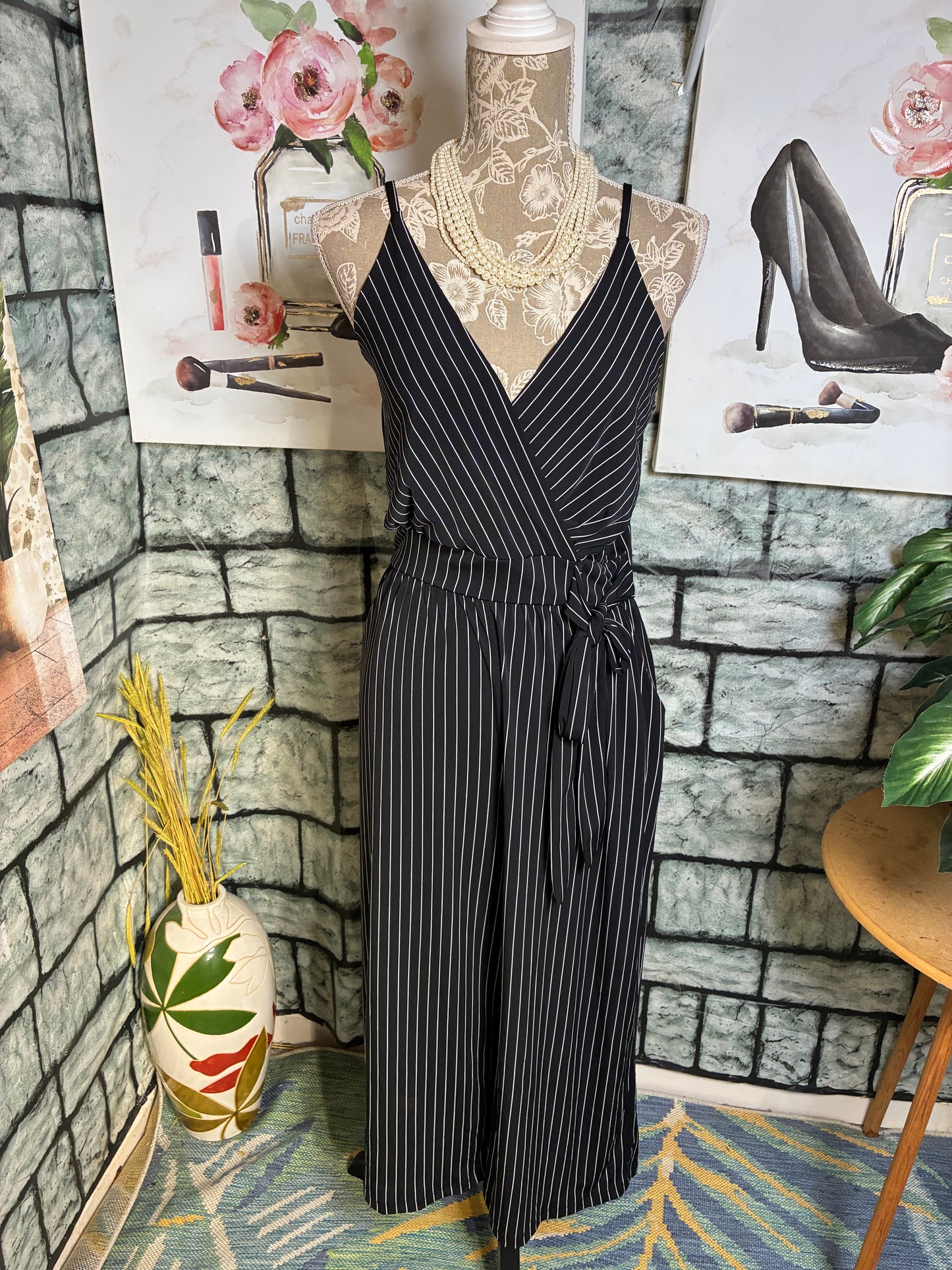 Kaileigh Black White Jumpsuit Women sz Medium