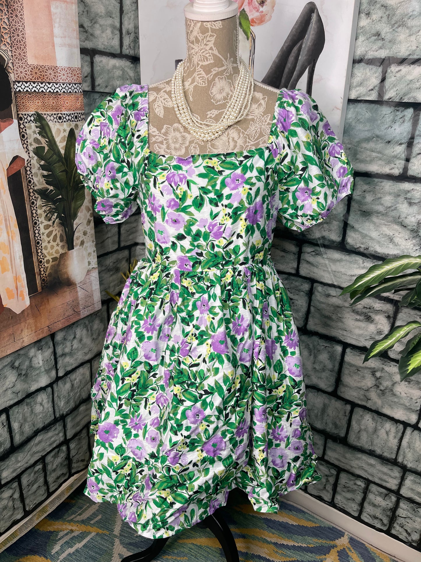In Loom Green Purple Floral Dress Women sz Large