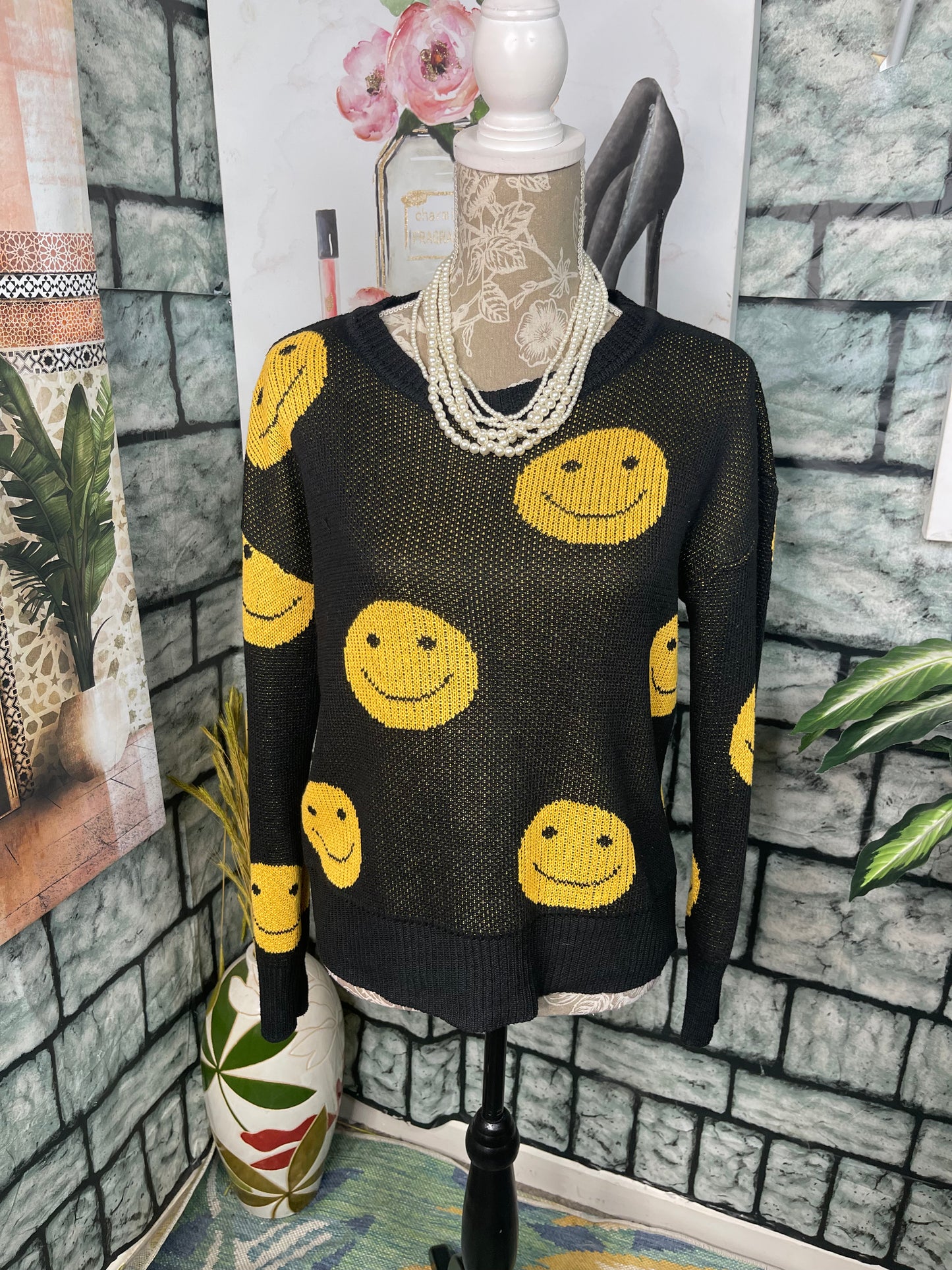 Shein Black Smile Sweater Women sz Large