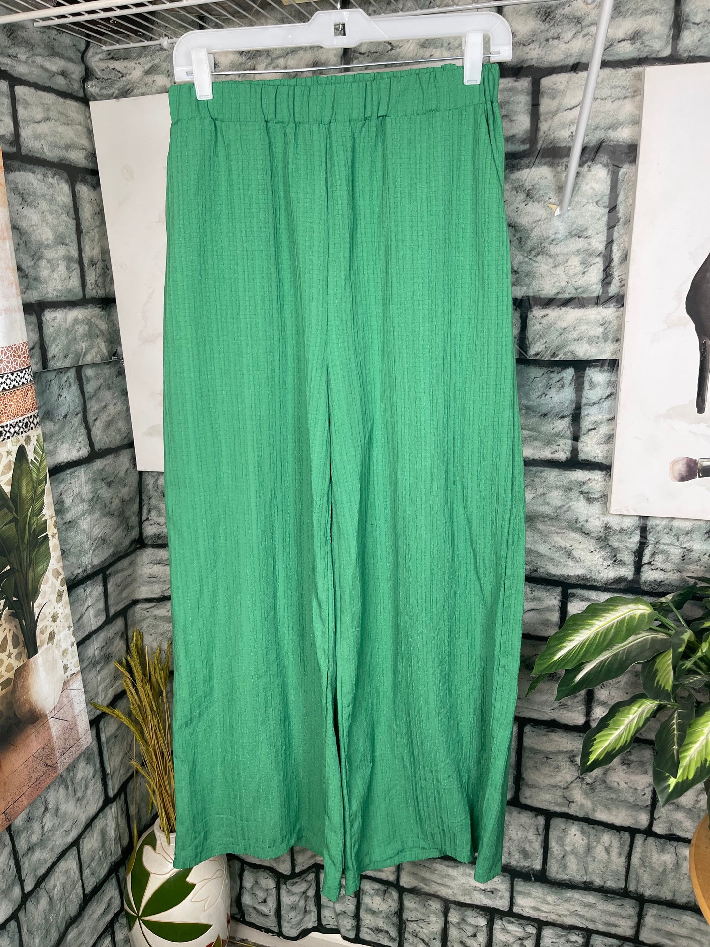 Shein Green Pants Women sz Medium