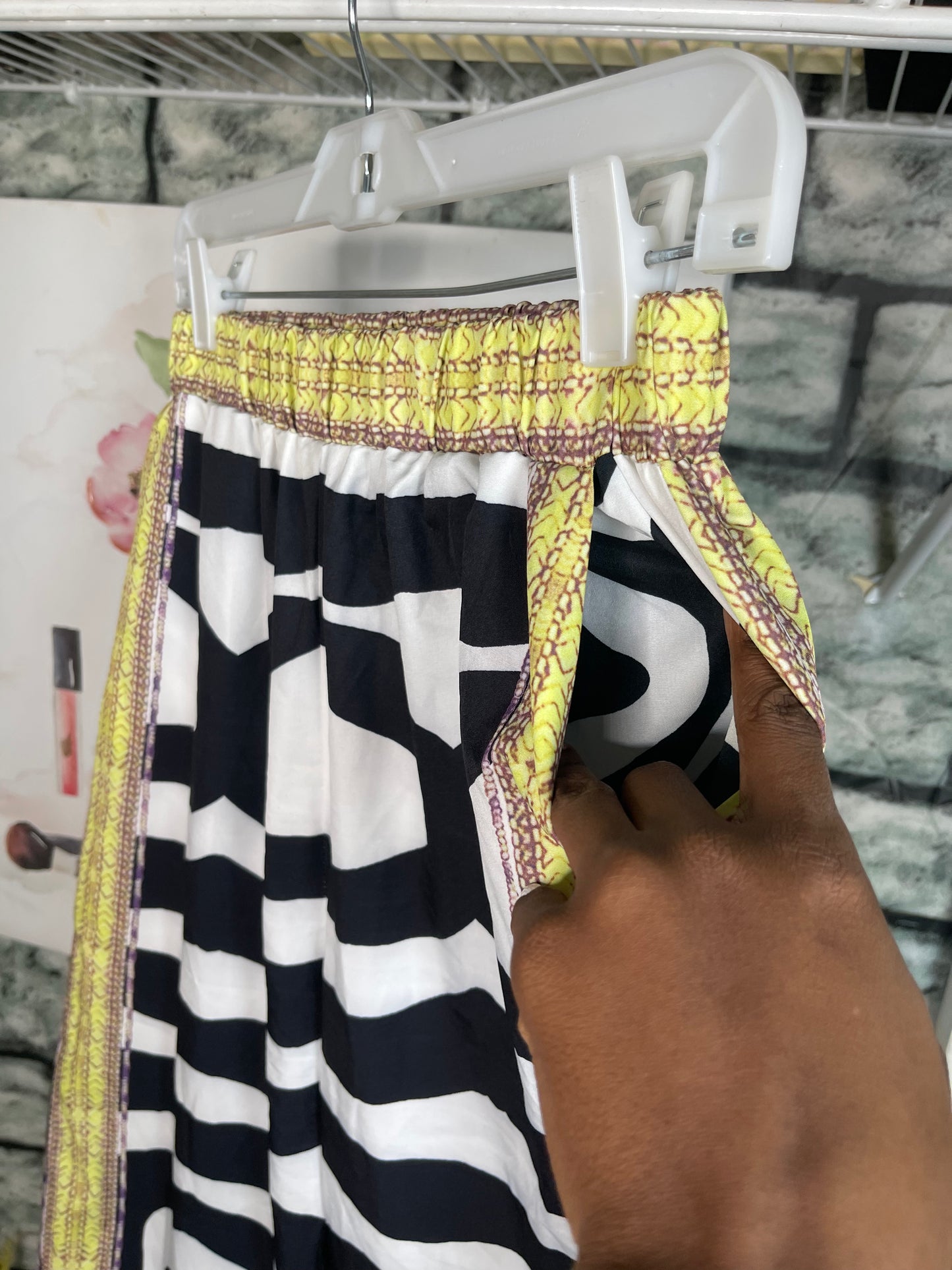 Fashion Nova Black White Print Pants Women sz Medium