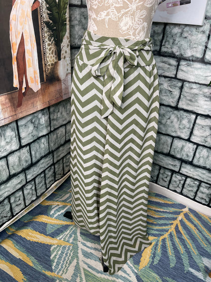 Green Gray Wide Leg Flow Pants Women sz Medium