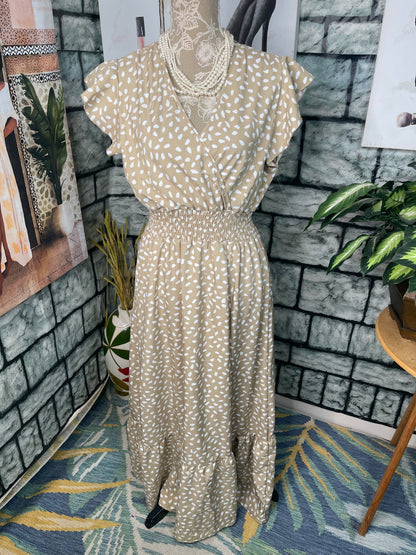 Tan White Dress Women sz XL
