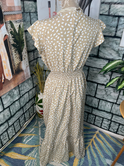 Tan White Dress Women sz XL