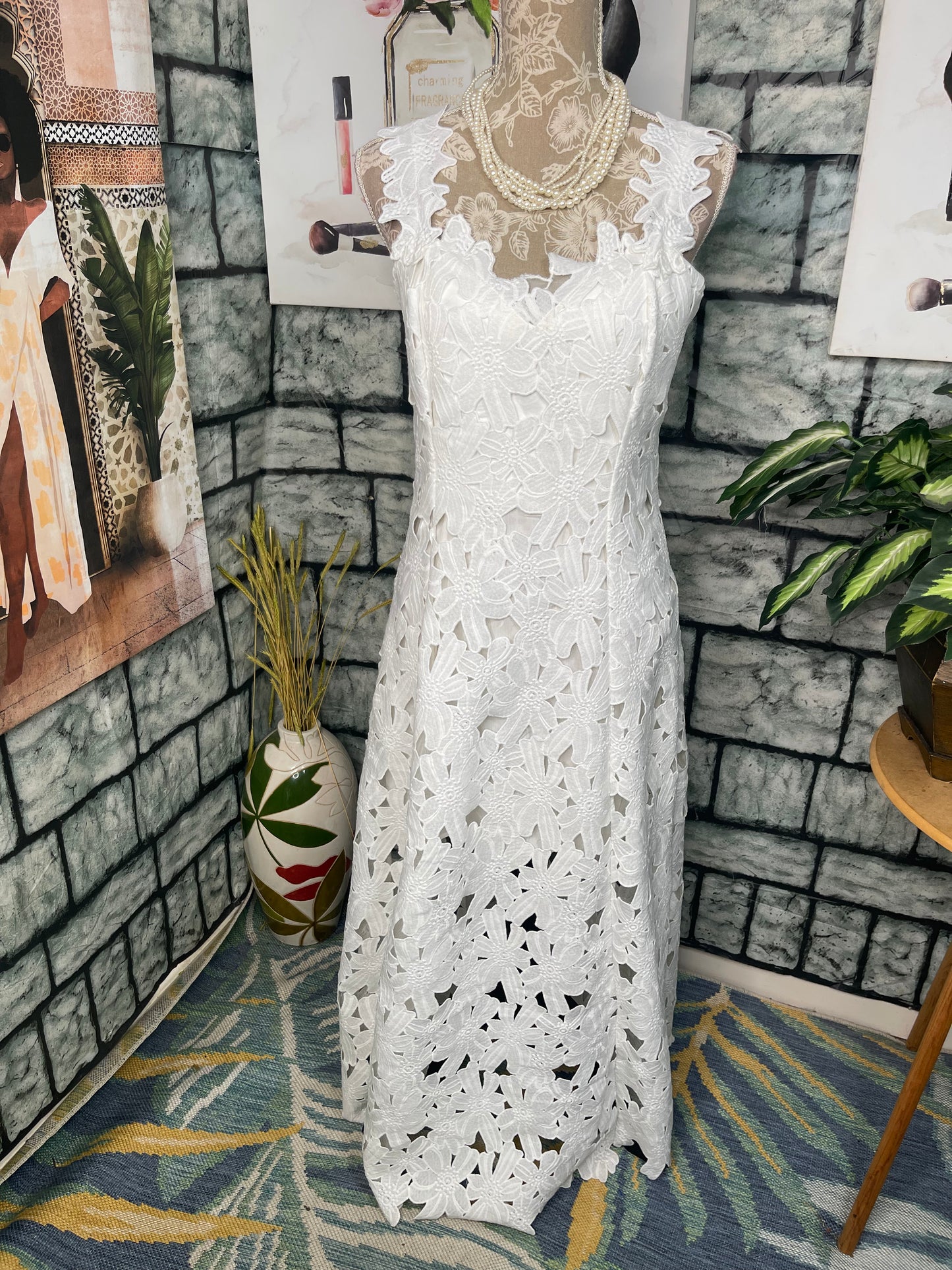 Sundance White Dress Women sz 6