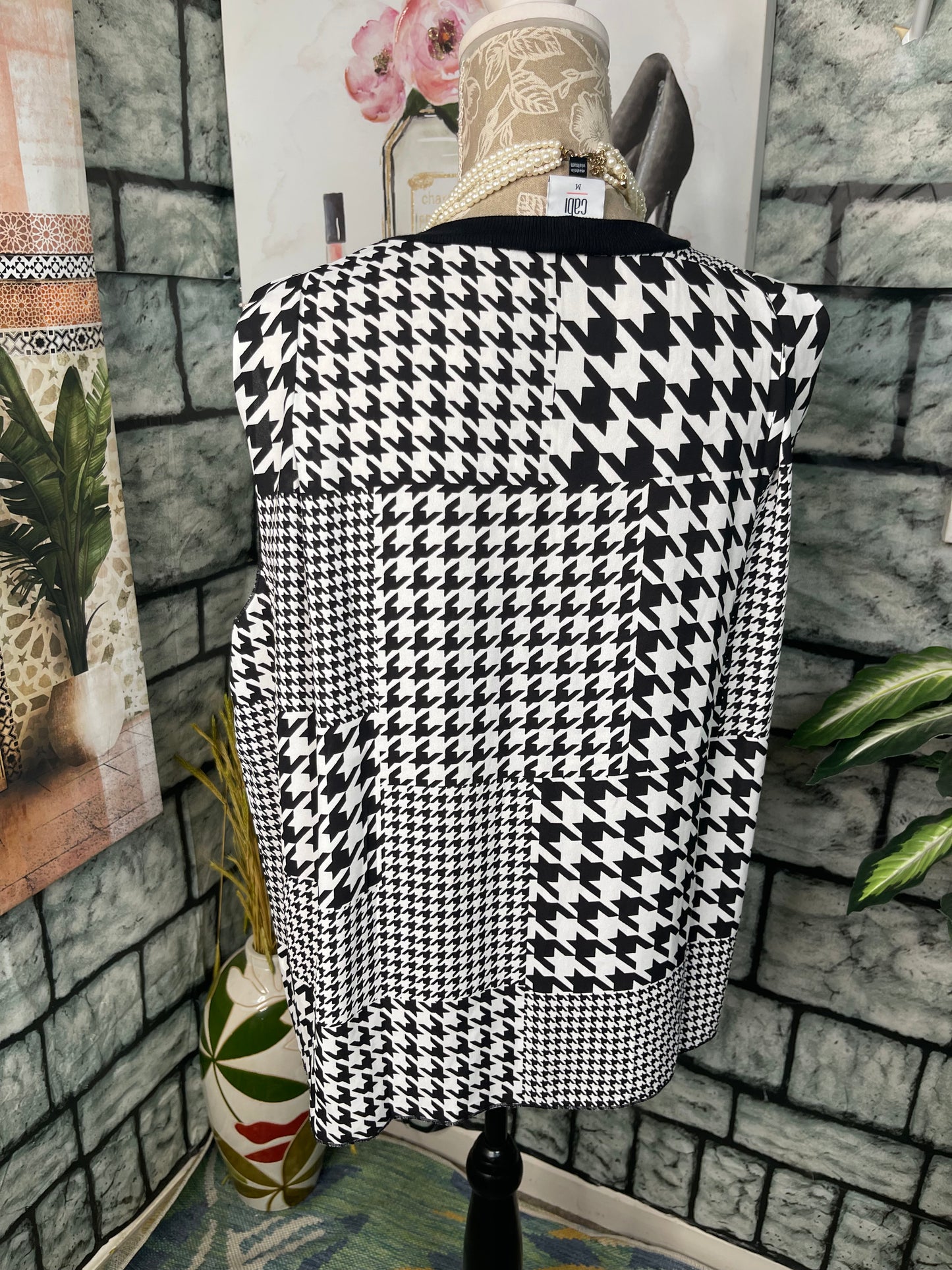Cabi Black White Blouse Women sz Medium
