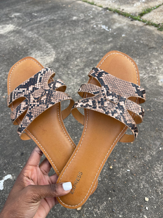 NEW Express Brown Print Sandals Women sz 10