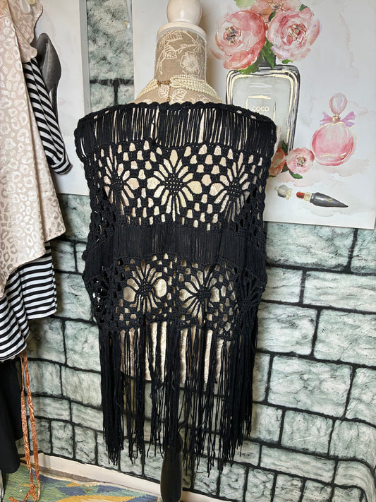 Lady's World Black Fringe Top Women sz One Size (fits up to Large)