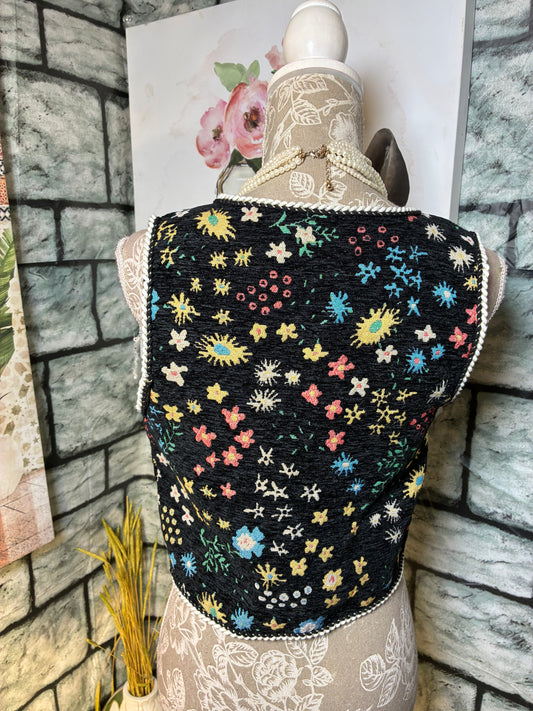 Shein Black Floral Vest Women sz Small