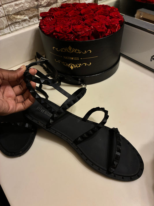 Steve Madden Black Spike Sandals Women sz 10