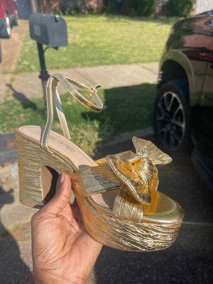 Dream Paris Gold Heels Women sz 8
