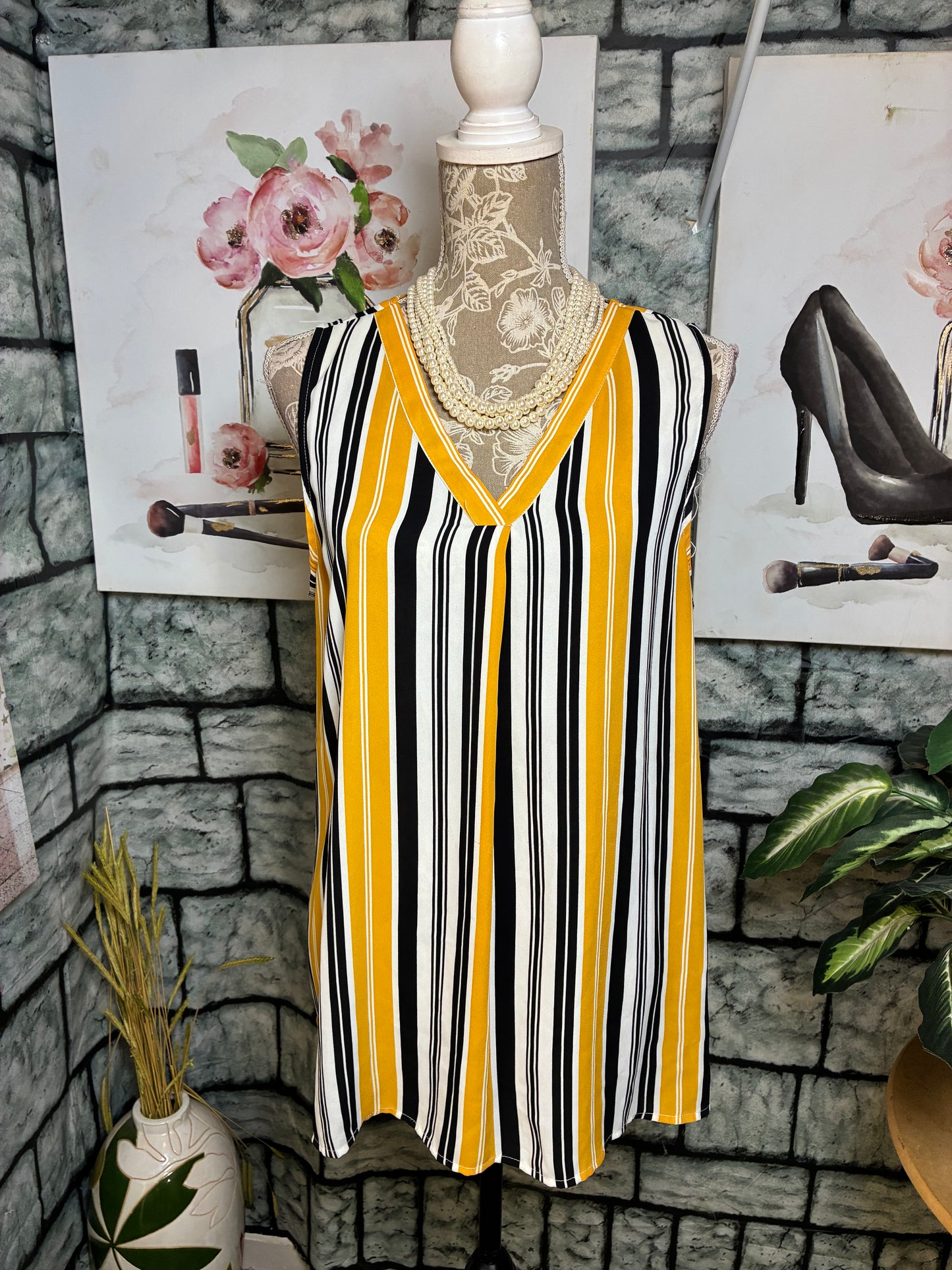 Pleione Yellow Black Blouse Women sz Medium