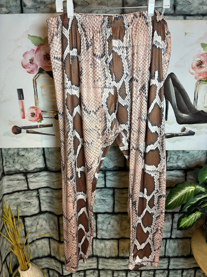Shein Brown Print Tights Women sz 2XL