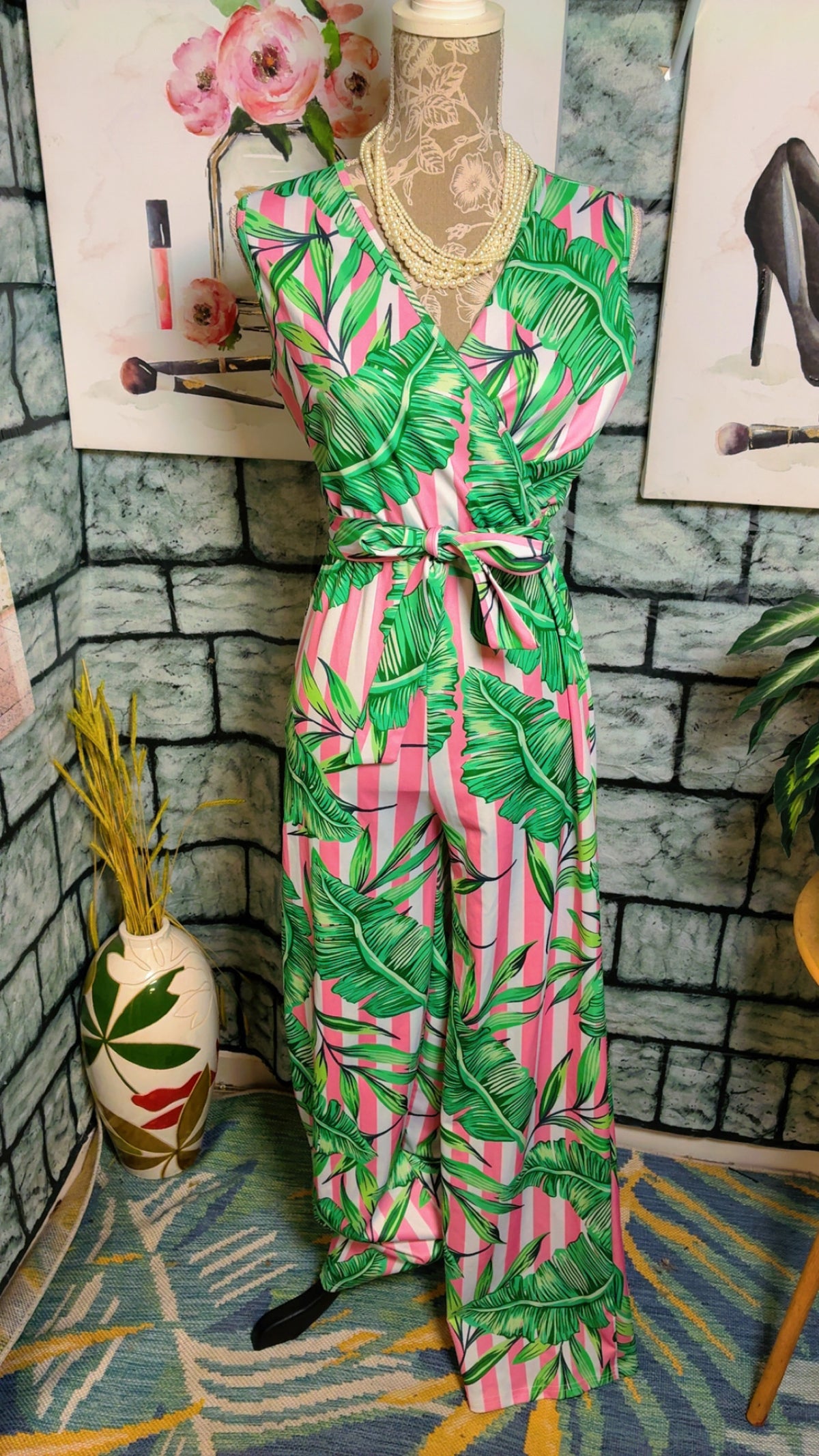 Pink Green floral jumpsuit Women sz Medium