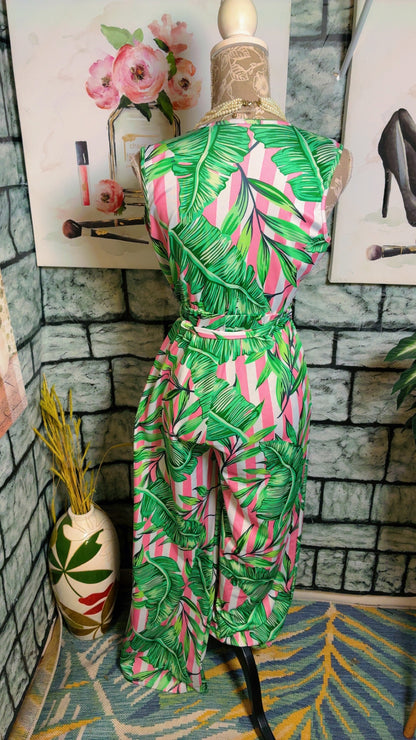 Pink Green floral jumpsuit Women sz Medium