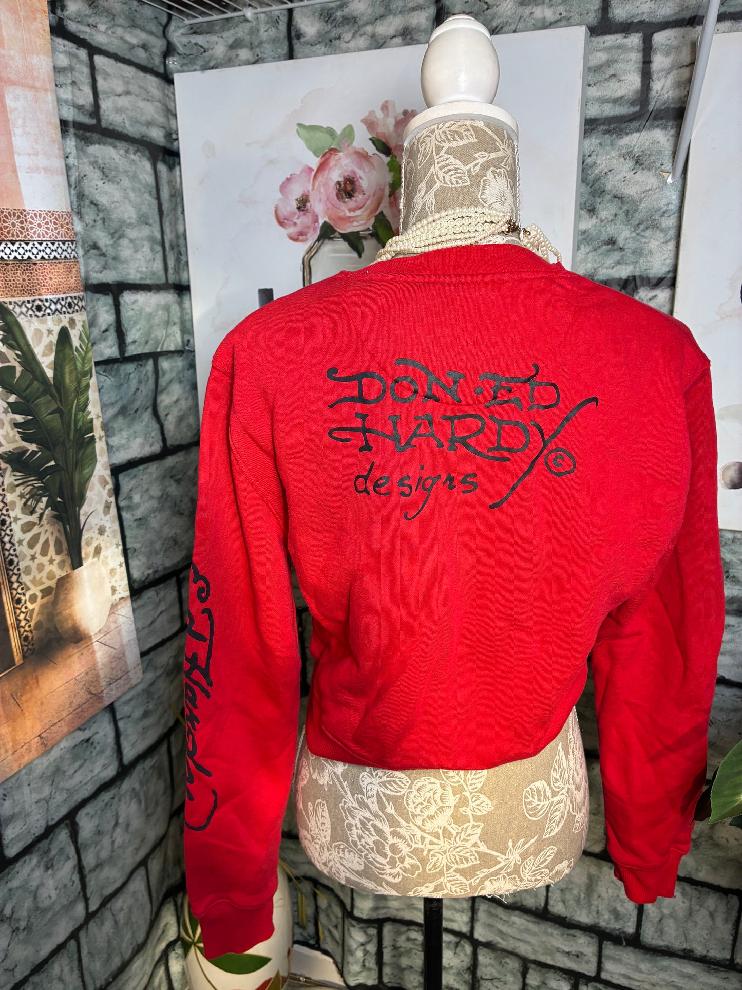 Ed Hardy Red Crewneck Top Women sz Small