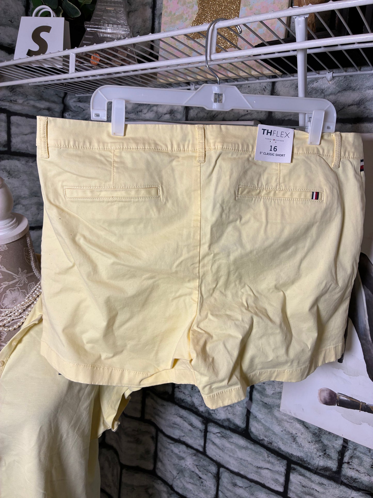 NEW Tommy Hilfiger Yellow Set Women sz 16